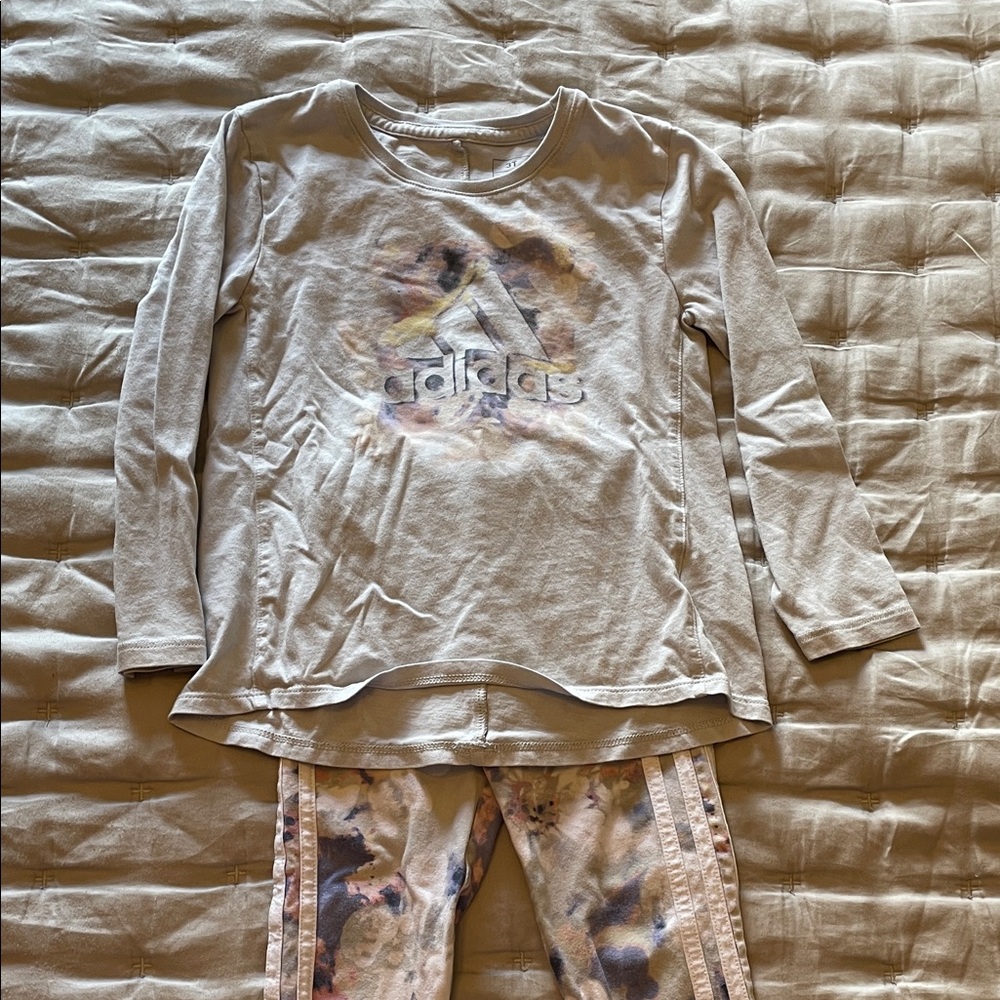 Girls Adidas 3T Set